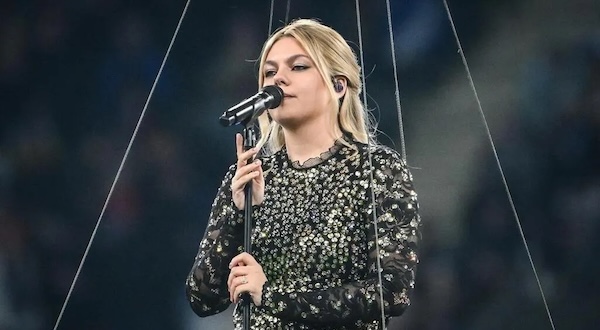 Gagnez vos places pour le concert de Louane à l’Accor Arena le vendredi 20 février !